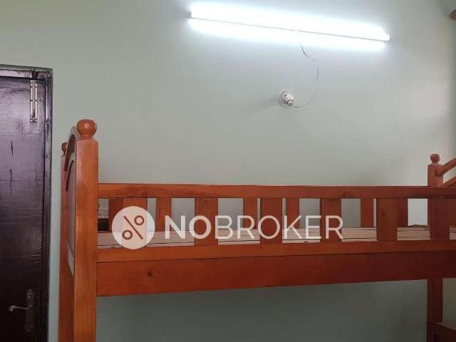 3 BHK Flat In Salora Vihar, Sector 62, Noida For Sale In