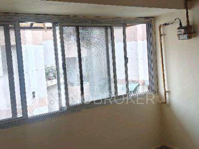 3 BHK Flat In Saraswati Kunj Apartments for Rent In Patparg