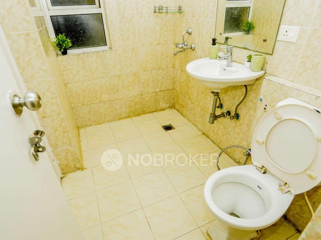 3 BHK Flat In Sare Green Parc For Sale In Sector 92