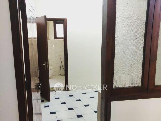 3 BHK Flat In Sarita Vihar, Pocket G for Rent In Sarita Vihar, Delhi