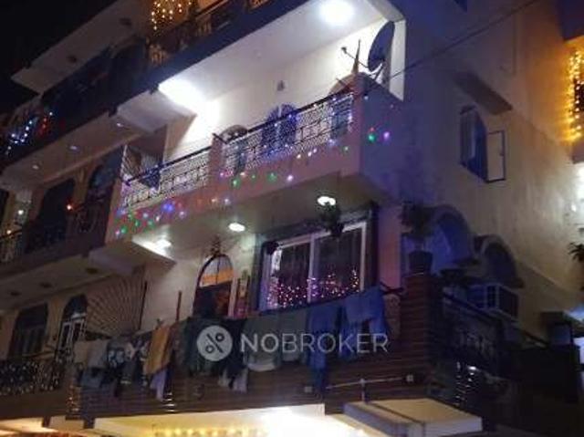 3 BHK Flat In Sayog Apartment, Paschim Vihar for Rent In Paschim Vihar