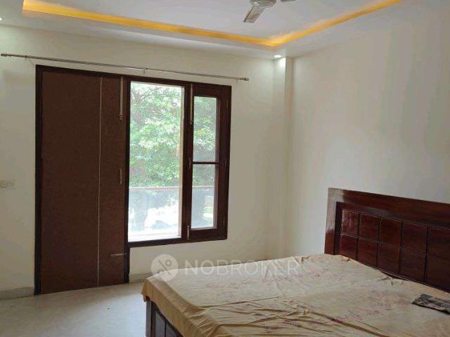 3 BHK Flat In Sector 14 Rwa for Rent In Sector 14