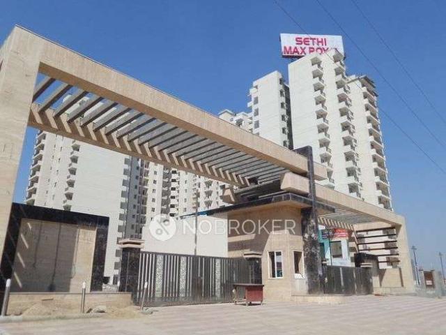 3 BHK Flat In Sethi Max Royal, Sector 76 for Rent In Sector 76