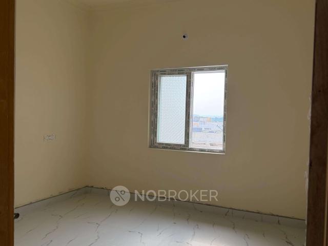 3 BHK Flat In Shaik's Residency for Rent In University View Coliny