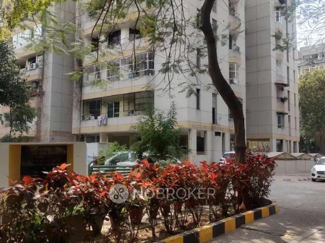 3 BHK Flat In Shekhar Apartment For Sale In Mayur Vihar