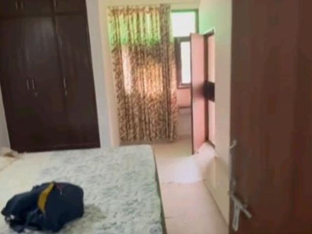 3 BHK Flat In Shree Awas Apartments l&t for Rent In Sector 18