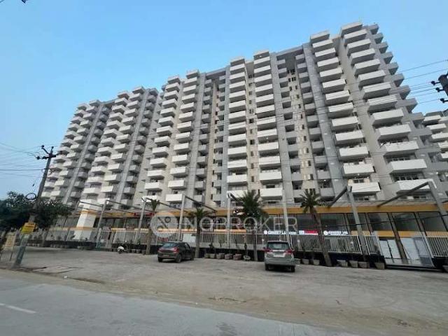 3 BHK Flat In Shree Homes By Sarvome for Rent In Sector 45