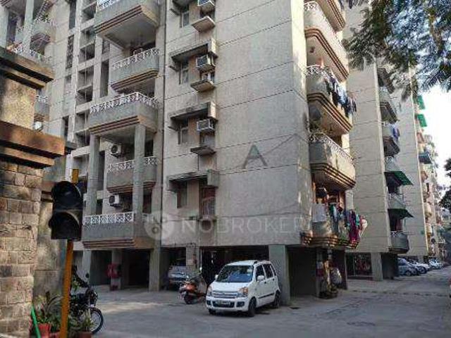 3 BHK Flat In Shree Jee Apartment For Sale In Bharat Vihar