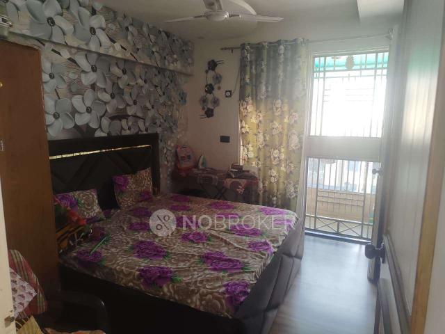 3 BHK Flat In Shree Radhe Society For Sale In Rajan Enclave