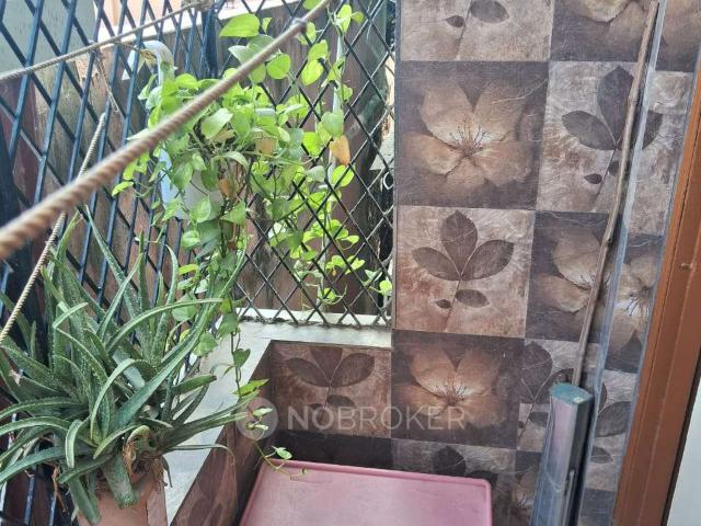 3 BHK Flat In Shreedhar Apartment, Mehrauli, For Sale In Mehrauli