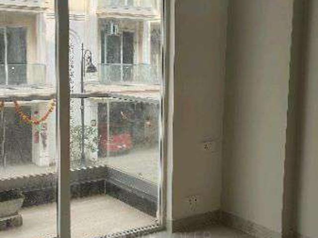 3 BHK Flat In Signature Global Sector 92 for Rent