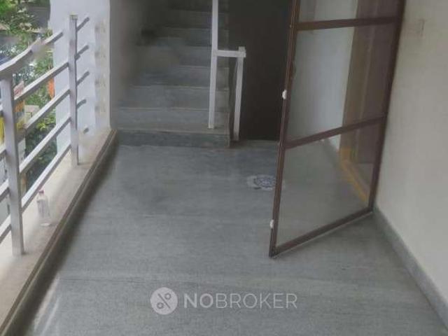 3 BHK Flat In Sidhartha Building for Rent In Kondapur