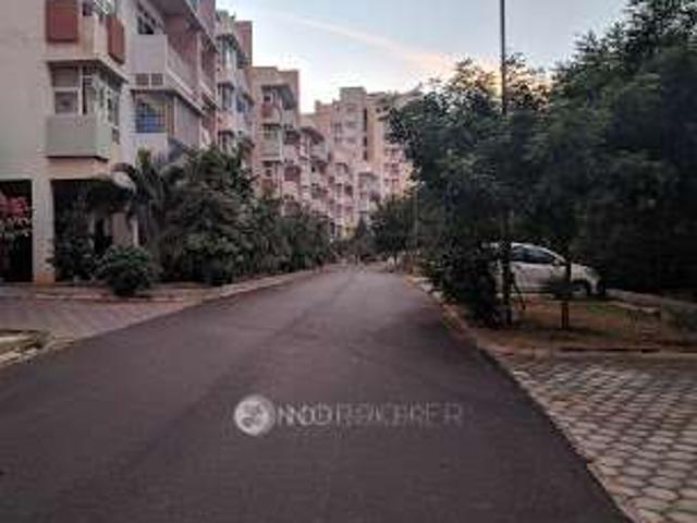 3 BHK Flat In Singapore Township Sharing Single Person for R