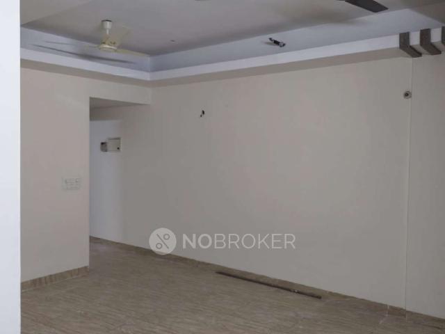 3 BHK Flat In Ska Green Mansion, Sector 12 for Rent In Sect