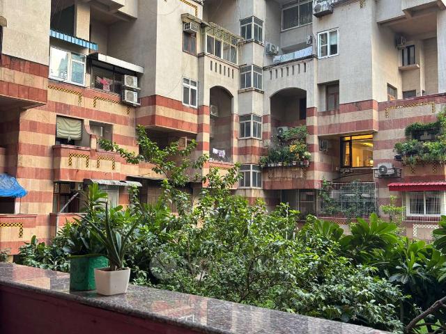 3 BHK Flat In Skylark Apartments, Sector 6 Dwarka For Sale