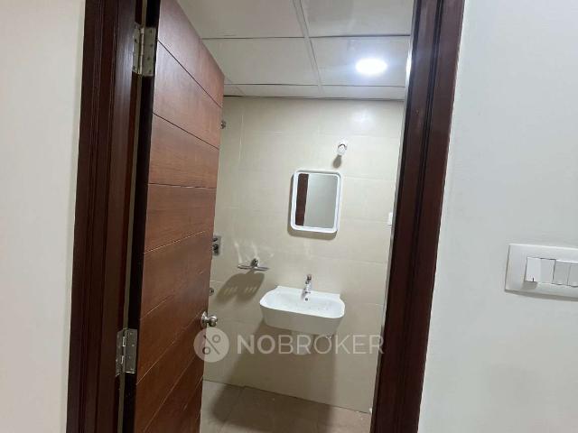3 BHK Flat In Smr Vinay Iconia for Rent In Kondapur