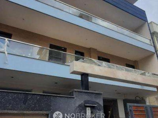 3 BHK Flat In South City 1 for Rent In Sector 40