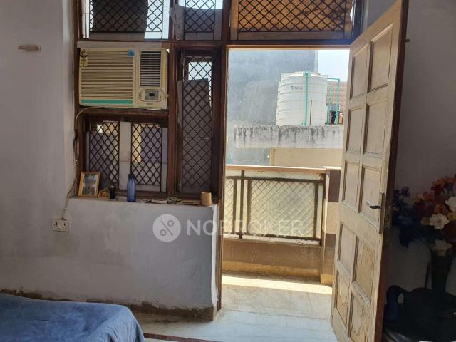 3 BHK Flat In Sri Nagar Garden for Rent In Sri Nagar Shakur