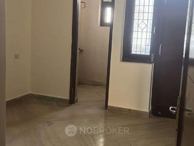 3 BHK Flat In Tarun Enclave for Rent In Pitam Pura