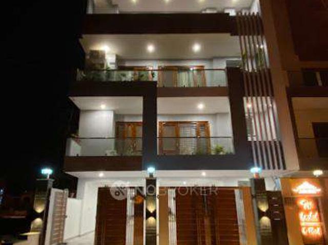 3 BHK Flat In The Orchid By Divine Homes for Rent In Sector 85