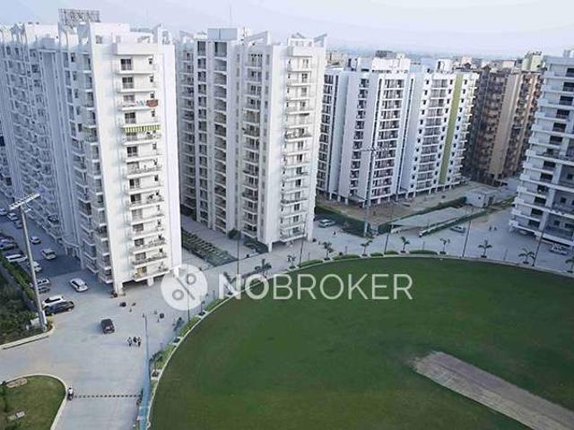 3 BHK Flat In Vvip Addresses Cricket Ground for Rent In Raj Nagar Extension