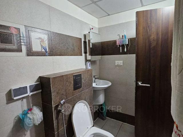 3 BHK Flat In Vasavi Shanthinikethan, Kondapur for Rent In Whitefields