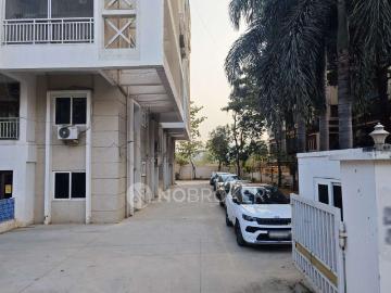 Flat to rent in Madinaguda - Parking
