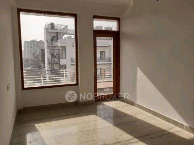 3 BHK Flat In 2nd Floor Blk 37 for Rent In H 38, Sector 116