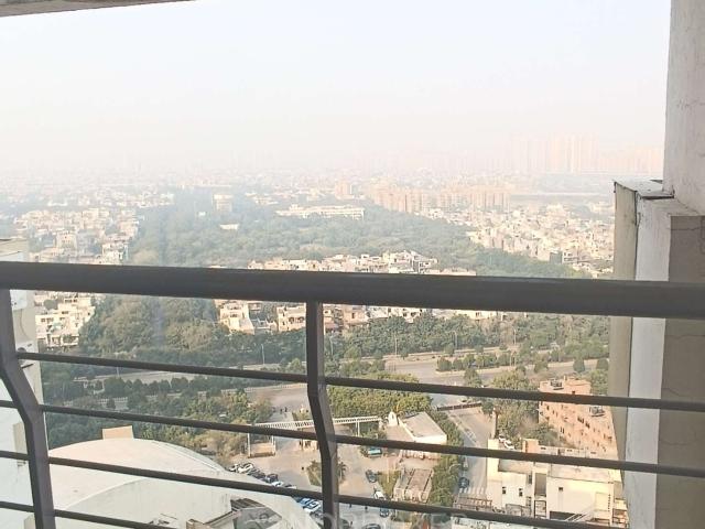 3 BHK Flat In 3c Lotus Boulevard Espacia for Rent In Sector