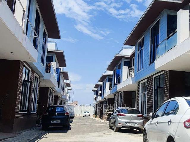 3 BHK House For Sale In Chipiyana Buzurg