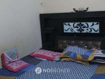 House for sale in Krishna Park West Delhi - Parking