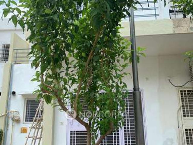 3 BHK House For Sale In Paramount Golf Foreste
