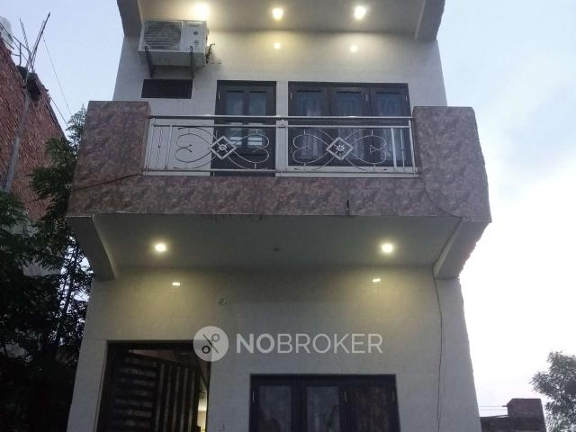 3 BHK House For Sale In Roshan Nagar