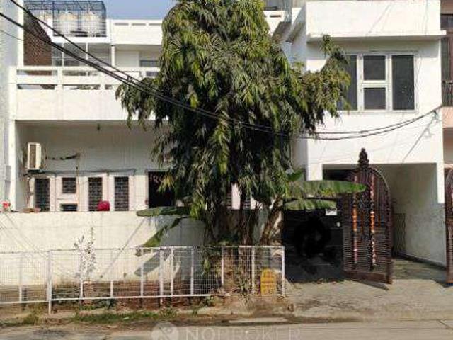 3 BHK House For Sale In Sector 19