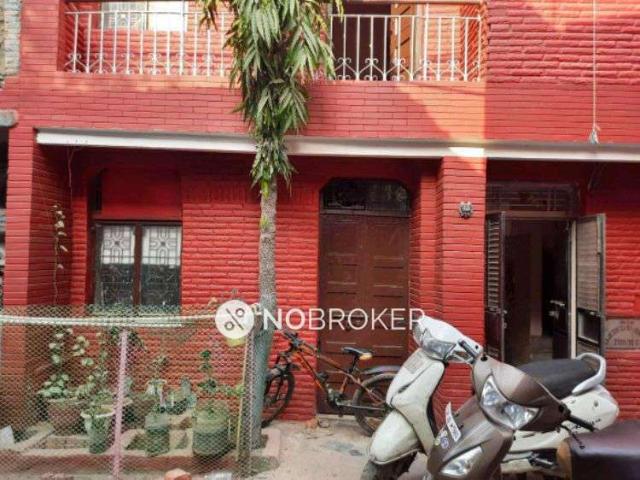 3 BHK House For Sale In Shadipur