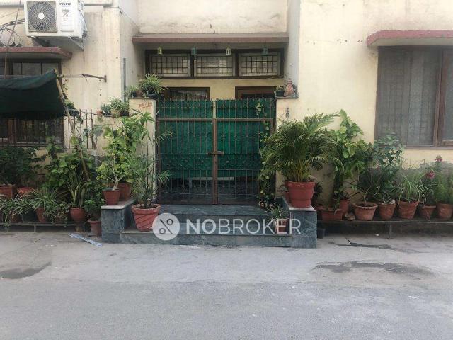 3 BHK Flat In Maya Enclave for Rent In Hari Nagar, Delhi