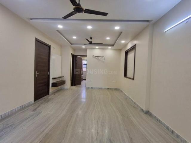 3 BHK Independent Builder Floor in Mukherjee Nagar for rent New Delhi. The reference number is 18642763