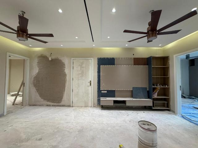 3 BHK Independent Builder Floor in Mukherjee Nagar for resale New Delhi. The reference number is 7116291