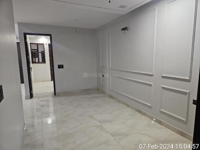 3 BHK Independent Builder Floor in Mukherjee Nagar for resale New Delhi. The reference number is 14413562
