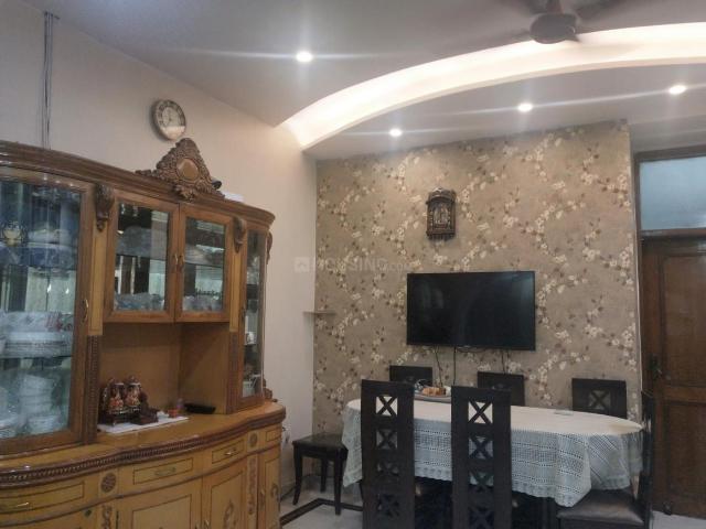 3 BHK Independent Builder Floor in Mukherjee Nagar for resale New Delhi. The reference number is 16751829