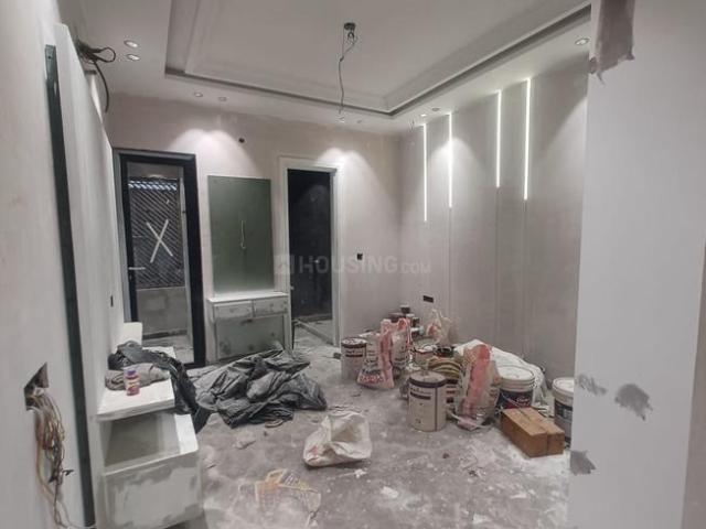 3 BHK Independent Builder Floor in Mukherjee Nagar for resale New Delhi. The reference number is 18731220
