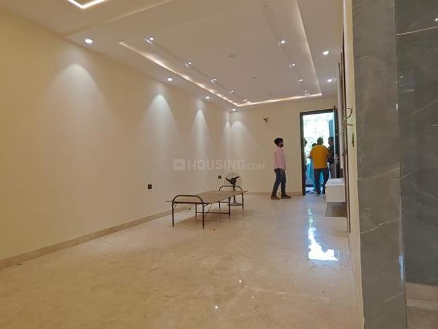 3 BHK Independent Builder Floor in Mukherjee Nagar for resale New Delhi. The reference number is 19842586