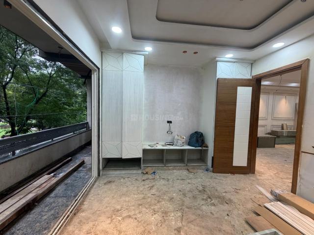 3 BHK Independent Builder Floor in Mukherjee Nagar for resale New Delhi. The reference number is 20848867