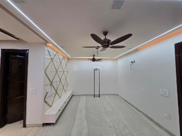 3 BHK Independent Builder Floor in Mukherji Park for resale New Delhi. The reference number is 19533885