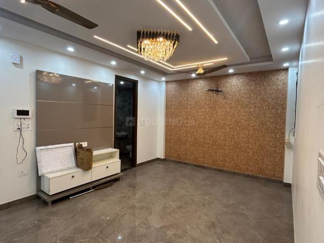 3 BHK Independent Builder Floor in Mahavir Enclave for rent New Delhi. The reference number is 20239047