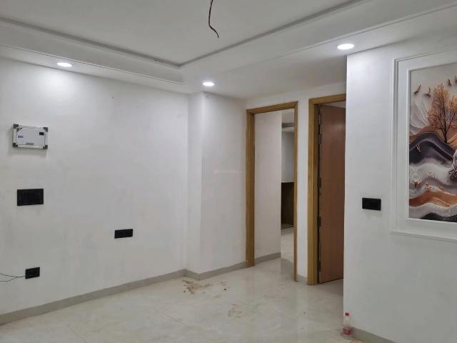 3 BHK Independent Builder Floor in Mahavir Enclave for resale New Delhi. The reference number is 20293993