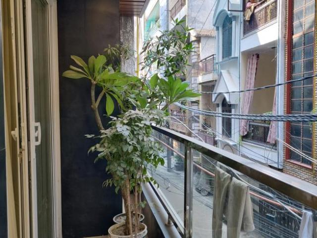 3 BHK Independent Builder Floor in Mahavir Enclave for resale New Delhi. The reference number is 21328269