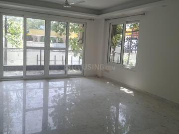 3 BHK Independent Builder Floor in Maharani Bagh for rent New Delhi. The reference number is 20541055