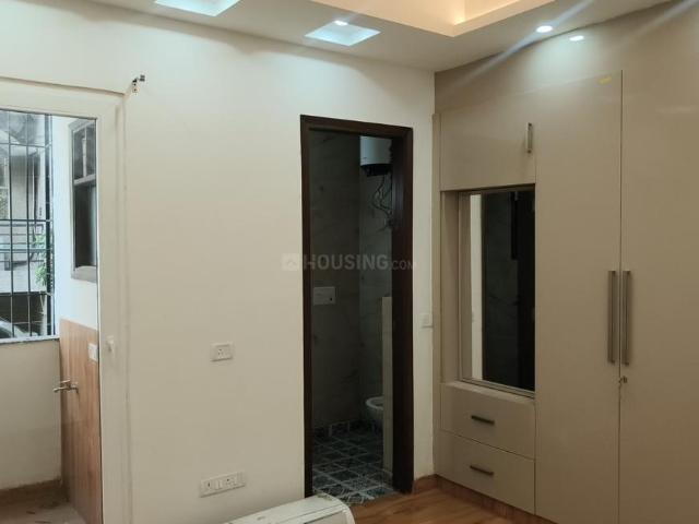 3 BHK Independent Builder Floor in Malviya Nagar for rent New Delhi. The reference number is 20352785
