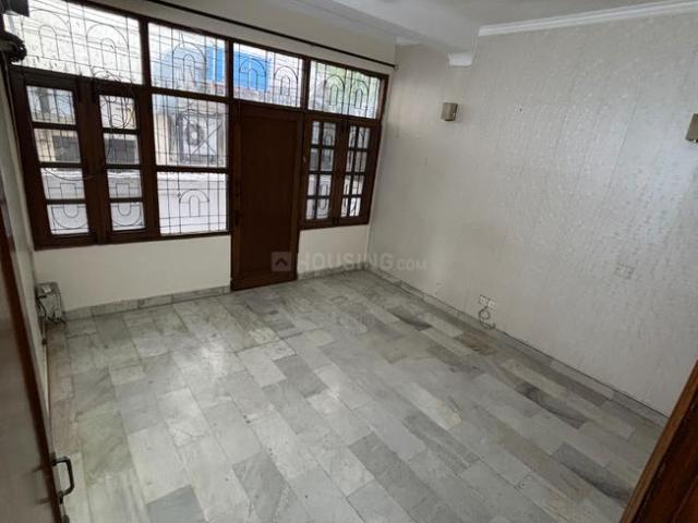 3 BHK Independent Builder Floor in Malviya Nagar for rent New Delhi. The reference number is 20685438